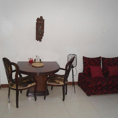 Daaru Jamm Apartment Dakar Luaran gambar